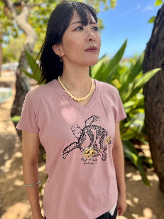 SNS SEA TURTLE V-NECK TEE