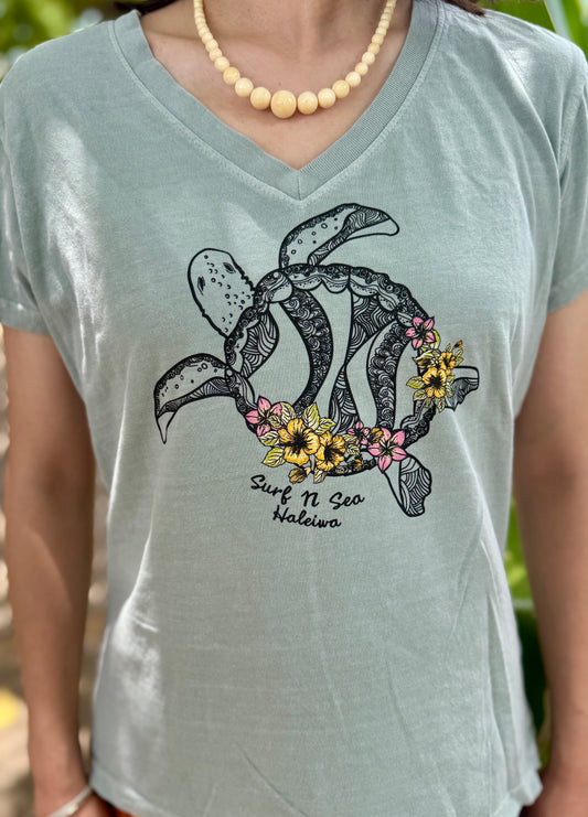 SNS SEA TURTLE V-NECK TEE