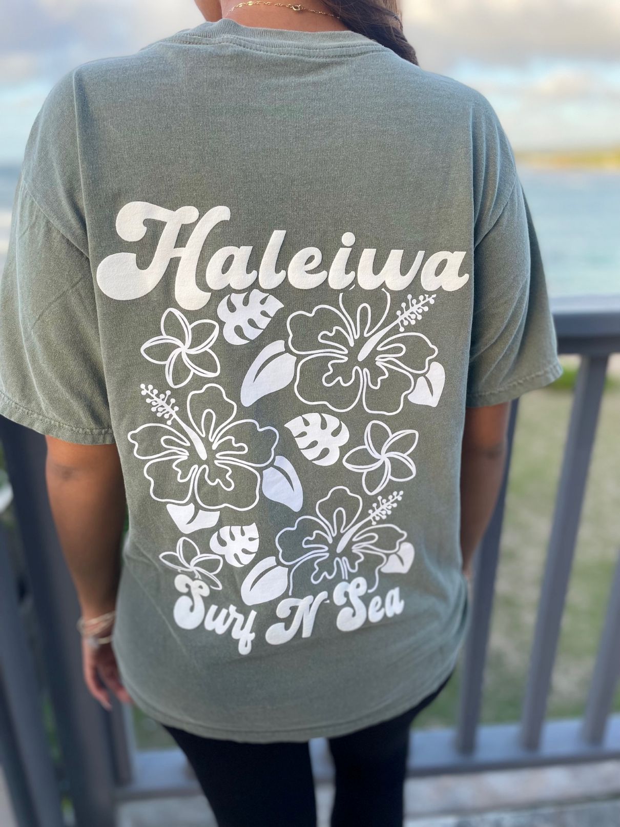 SNS RYDER HIBISCUS PLUMERIA TE