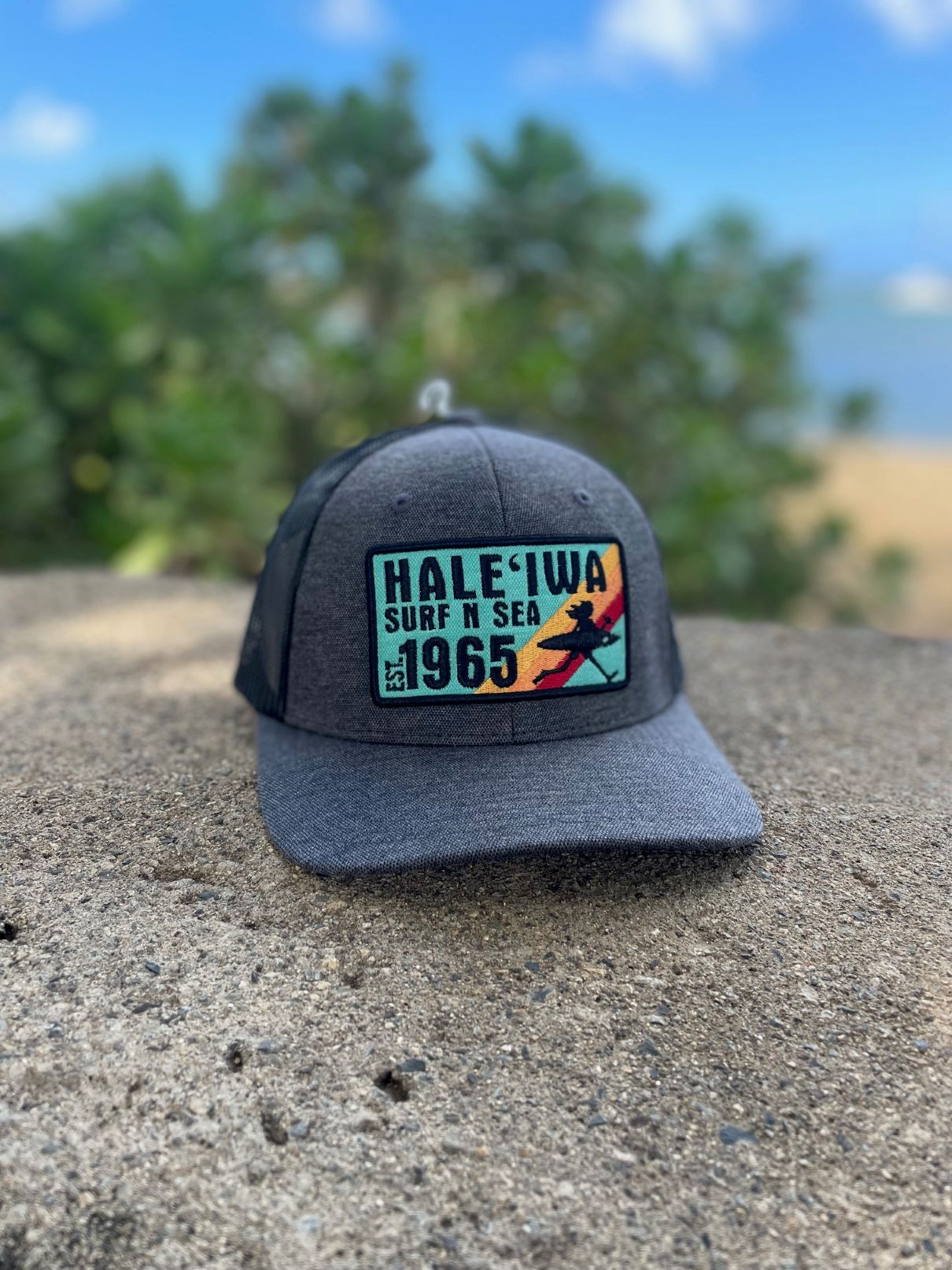 SNS RETRO STRIPE PATCH HAT