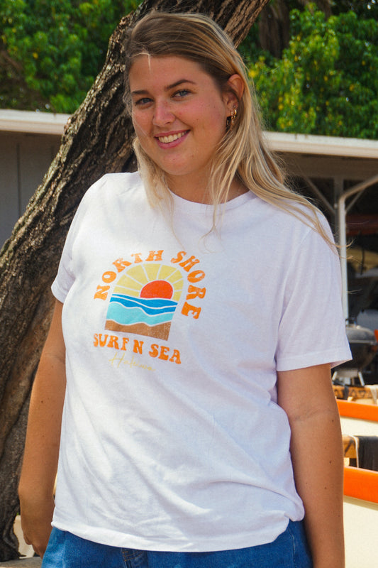 SNS WOMENS WITH THE TIDE TEE